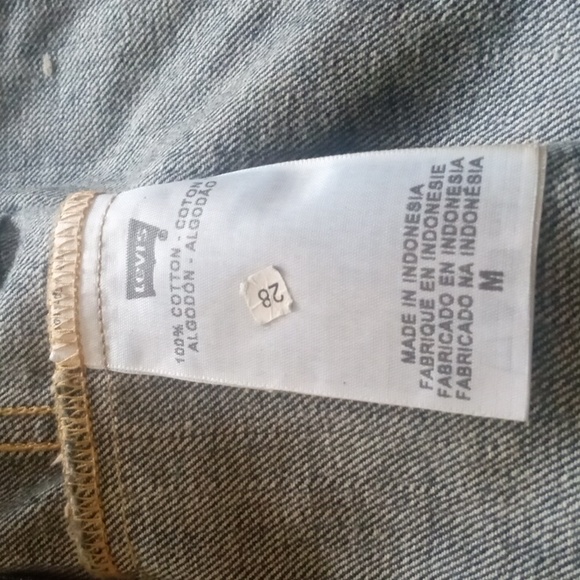 Women's Levi's Denim Jean Jacket size M - Picture 5 of 6